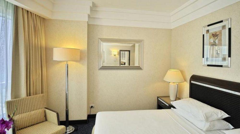 Hotel Oran Bay Managed By Accor Экстерьер фото